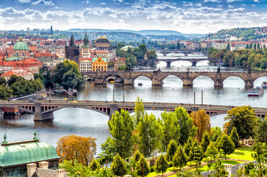 Tișița → Praga